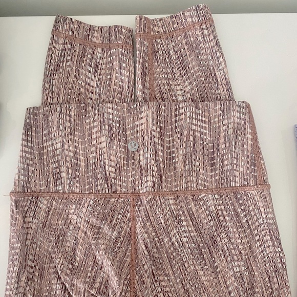 Lululemon leggings - Picture 2 of 3